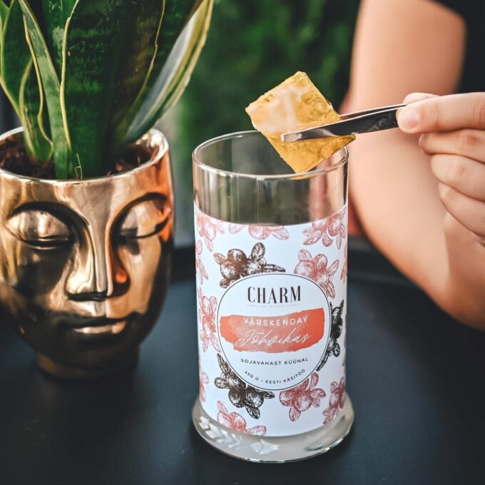 Charm Candle “Refreshing Cranberry” – Earring